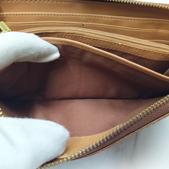 Fossil Brown Leather Zip Around Credit Card Wallet - Picture 15 of 16